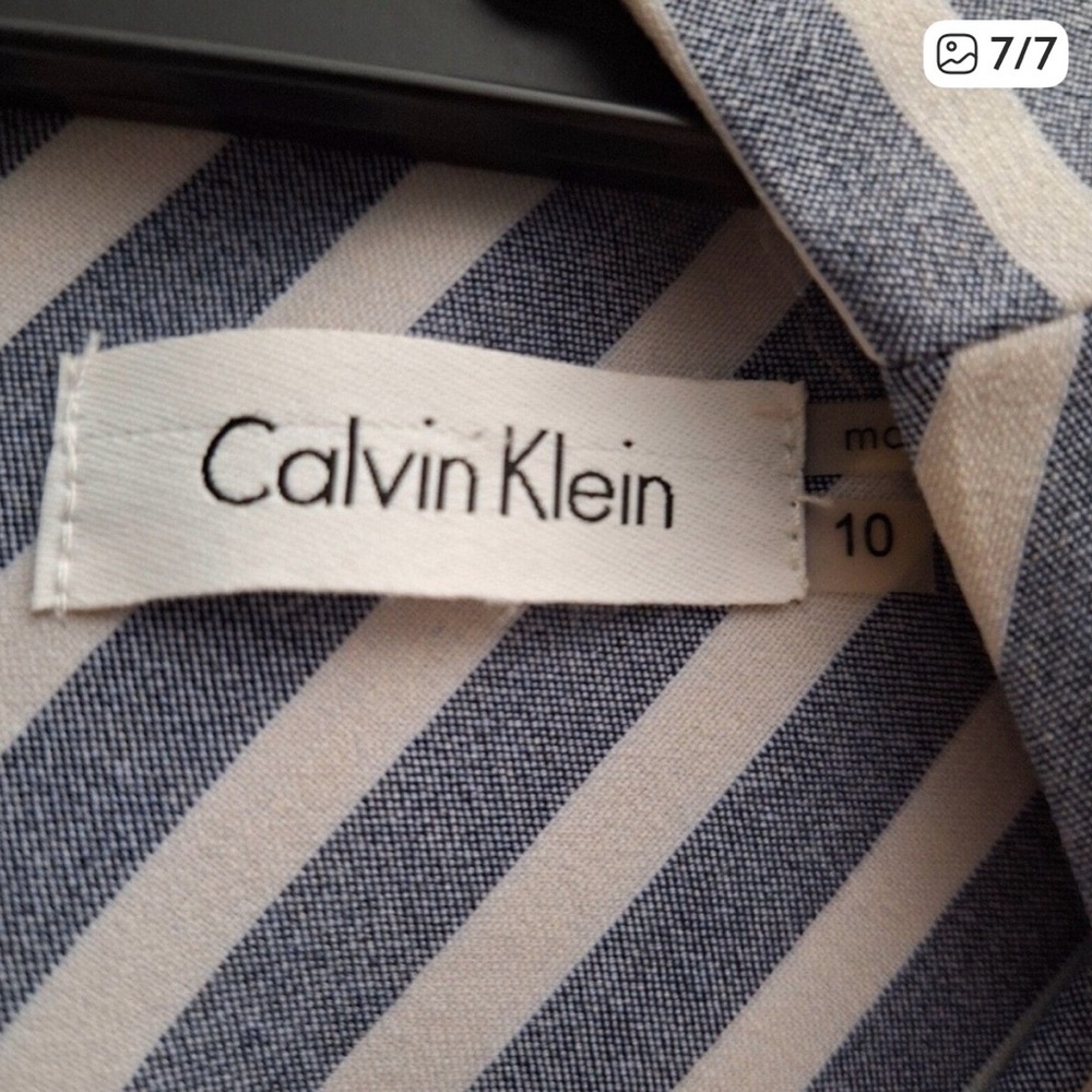 Calvin Klein Sleeveless Sheath Dress 10 Blue White Stripes Slim Illusion Lined - Picture 3 of 4